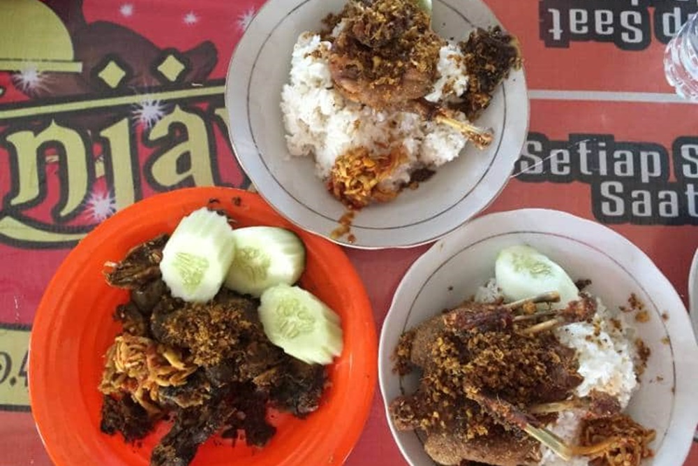 Rasa Setia di Setiap Suapan: Warung Makan Legendaris Cilacap